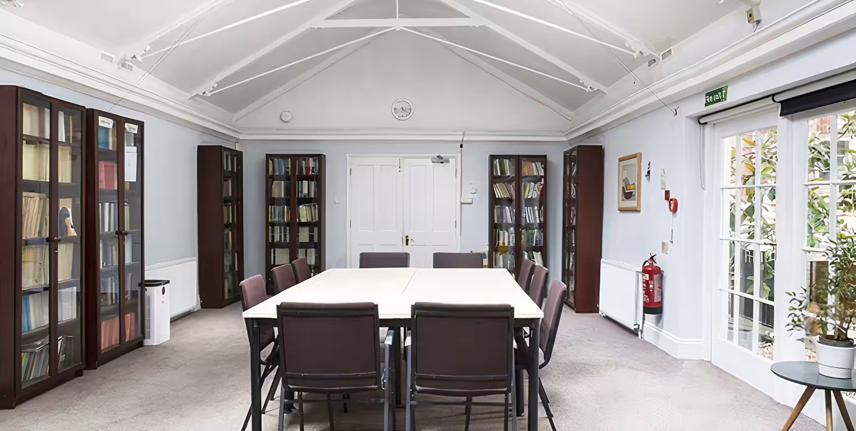 Guild Hall (table layout)